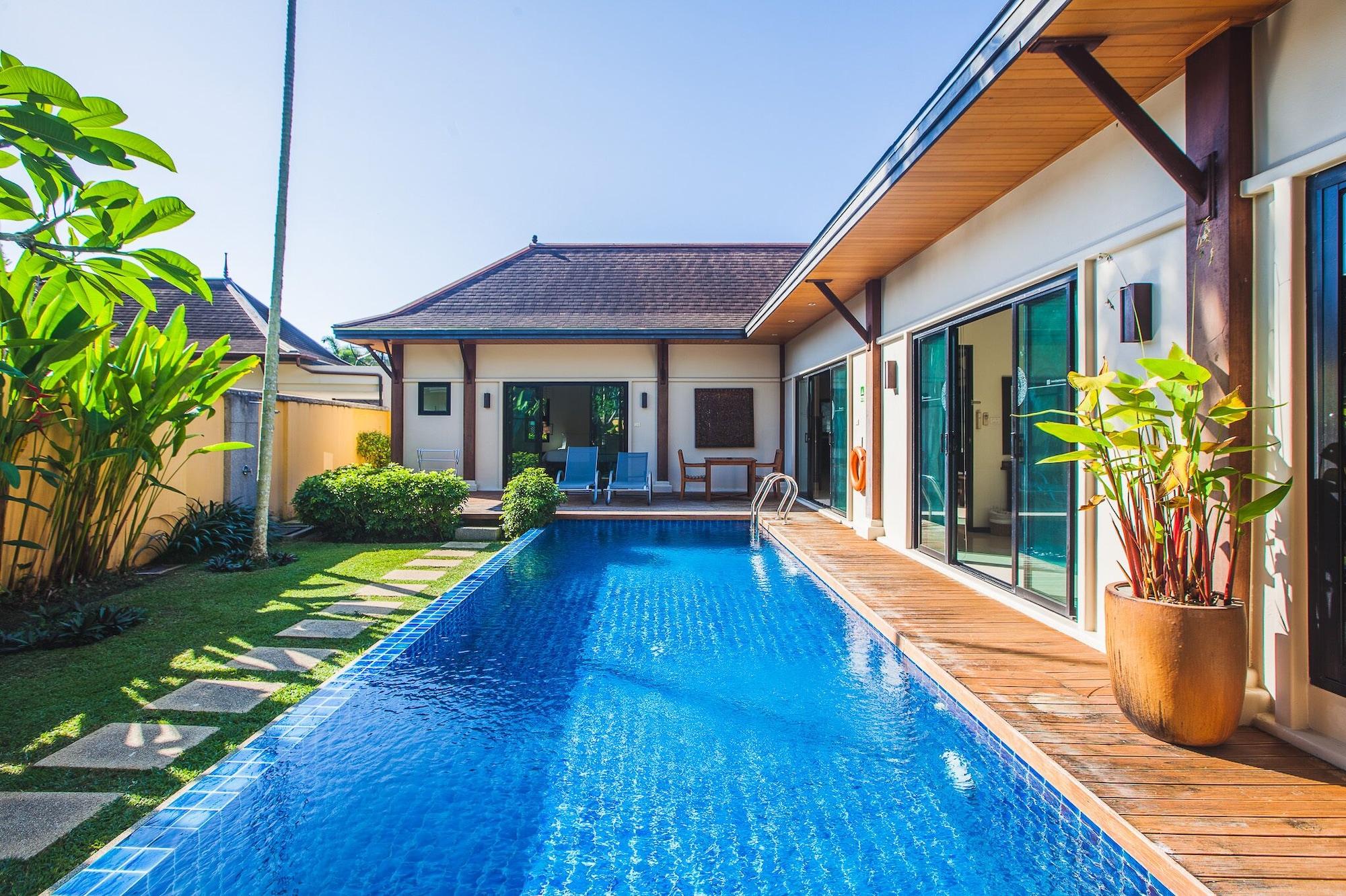 Two Villas Holiday Oriental Style Layan Beach Phuket Buitenkant foto
