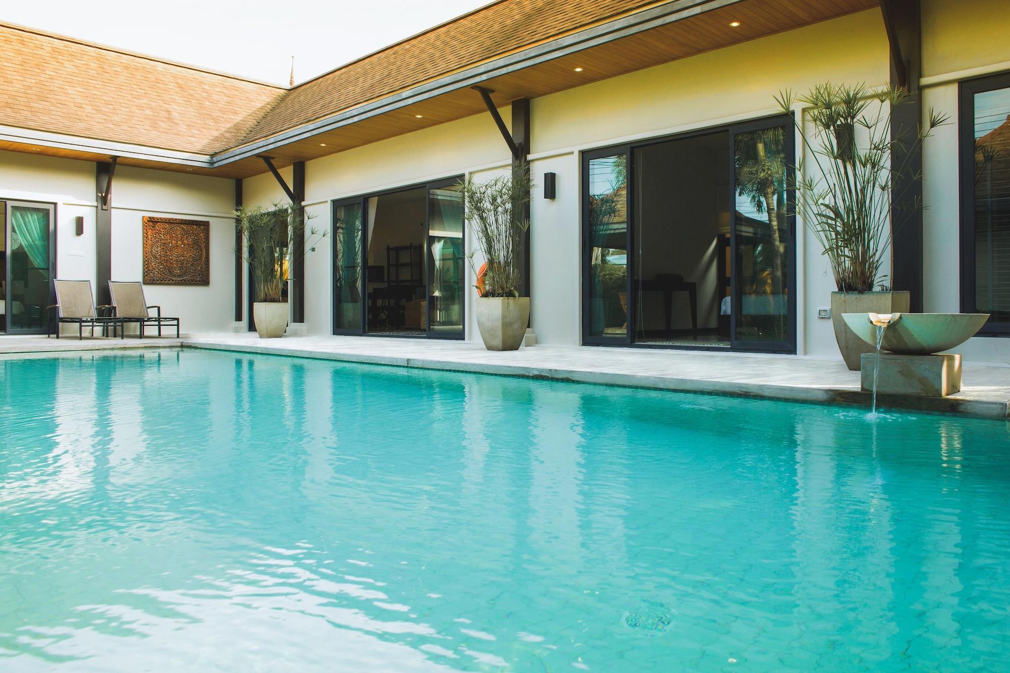 Two Villas Holiday Oriental Style Layan Beach Phuket Buitenkant foto