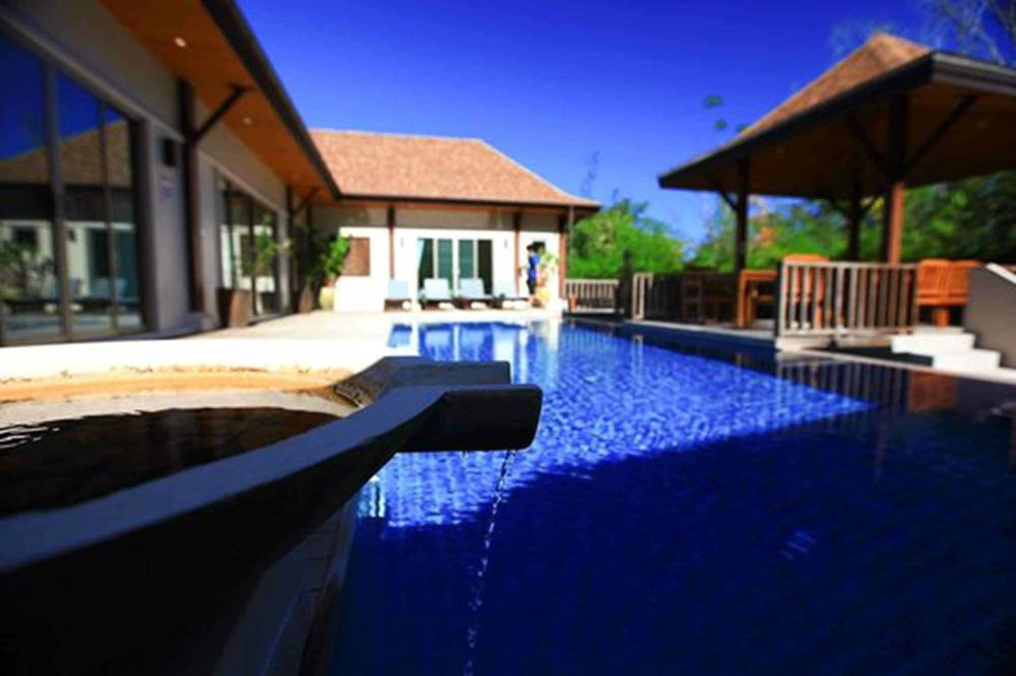 Two Villas Holiday Oriental Style Layan Beach Phuket Buitenkant foto