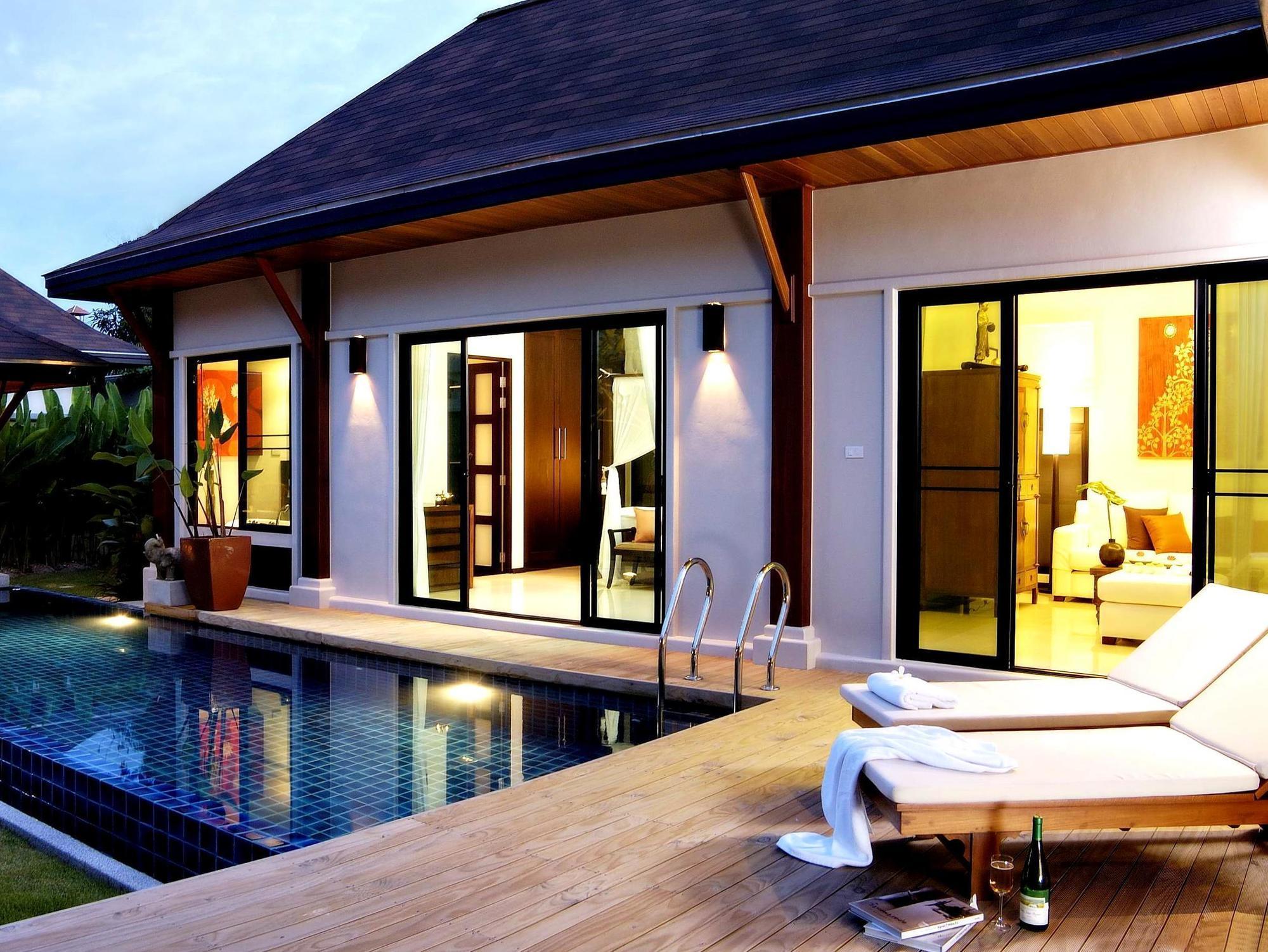 Two Villas Holiday Oriental Style Layan Beach Phuket Buitenkant foto