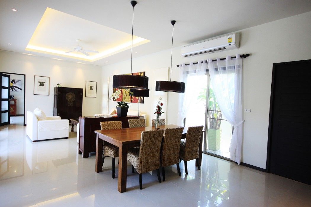 Two Villas Holiday Oriental Style Layan Beach Phuket Buitenkant foto